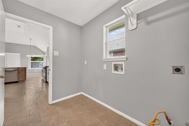 127 Oxford Court, Richmond, TX 77469
