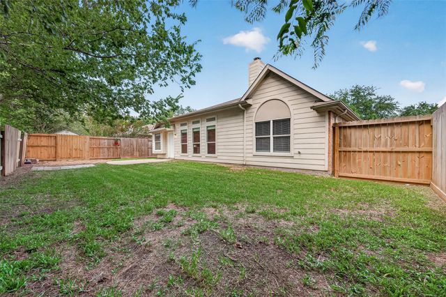 127 Oxford Court, Richmond, TX 77469