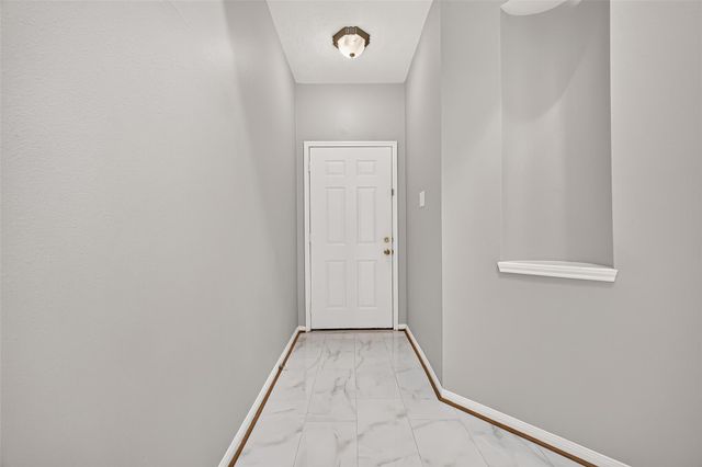 127 Oxford Court, Richmond, TX 77469