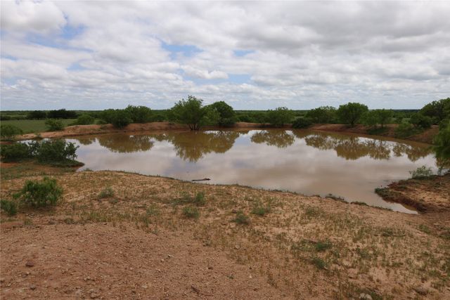 159 Kissinger & Turkey Creek, Seymour, TX 76380