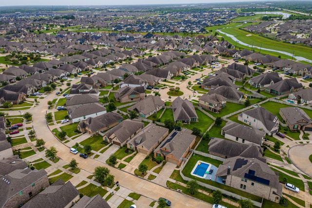 2116 Blackhawk Ridge Lane, Manvel, TX 77578