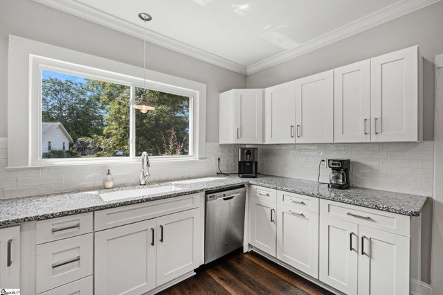 101 Bud Street, Greenville, SC 29617