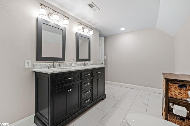 101 Bud Street, Greenville, SC 29617