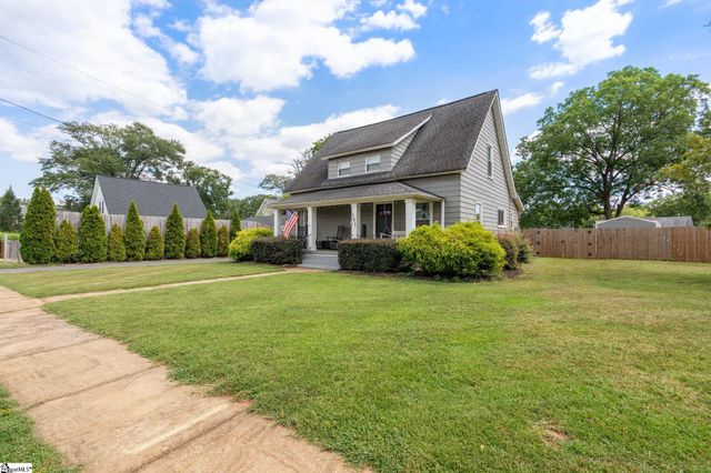101 Bud Street, Greenville, SC 29617