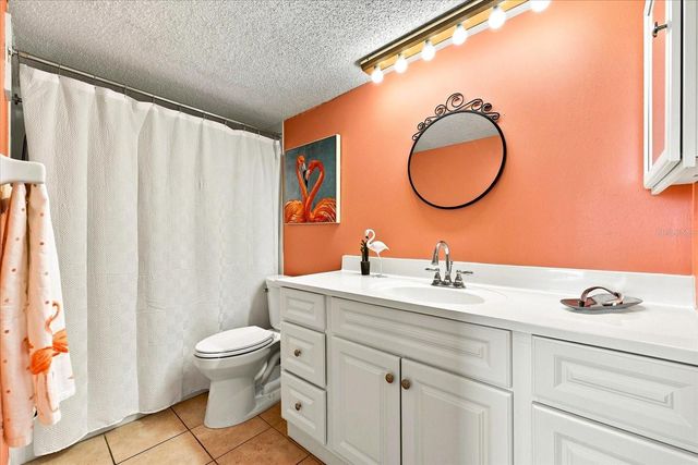 6020 SHORE BOULEVARD S 1002, Gulfport, FL 33707
