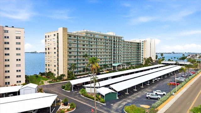 6020 SHORE BOULEVARD S 1002, Gulfport, FL 33707