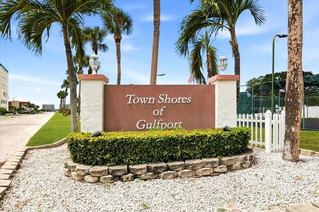 6020 SHORE BOULEVARD S 1002, Gulfport, FL 33707