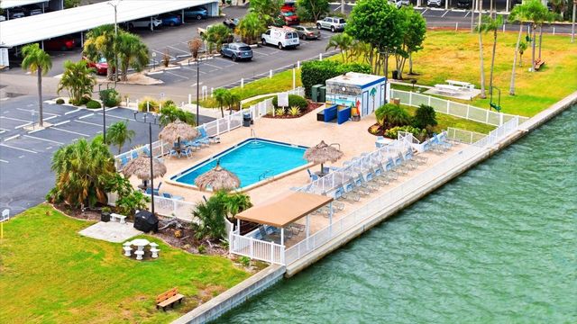 6020 SHORE BOULEVARD S 1002, Gulfport, FL 33707