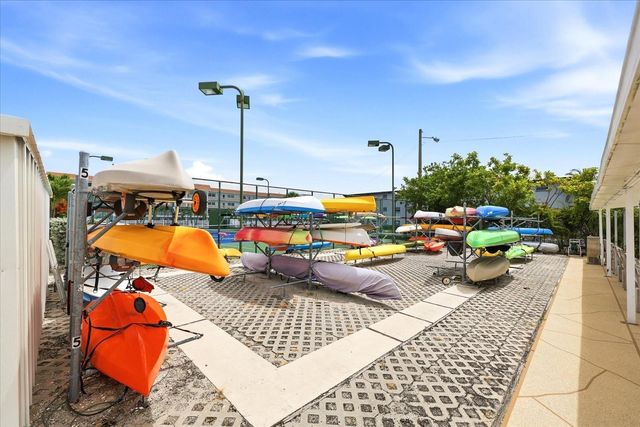 6020 SHORE BOULEVARD S 1002, Gulfport, FL 33707