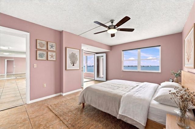 6020 SHORE BOULEVARD S 1002, Gulfport, FL 33707