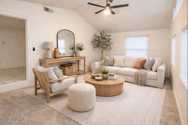 1104 Gardner Avenue, Las Cruces, NM 88001