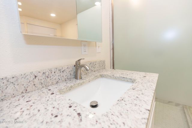 1104 Gardner Avenue, Las Cruces, NM 88001