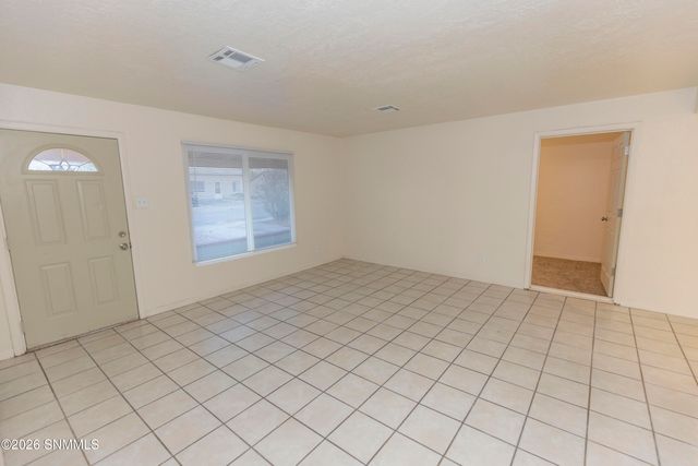 1104 Gardner Avenue, Las Cruces, NM 88001
