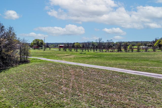 1536 New Hope Road, Boyd, TX 76023