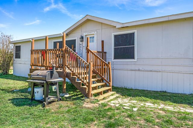 1536 New Hope Road, Boyd, TX 76023