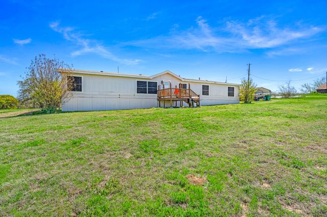 1536 New Hope Road, Boyd, TX 76023