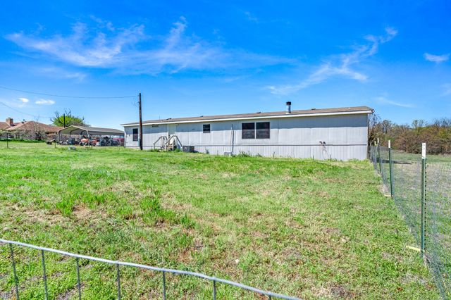 1536 New Hope Road, Boyd, TX 76023