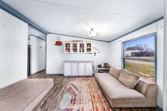 1536 New Hope Road, Boyd, TX 76023