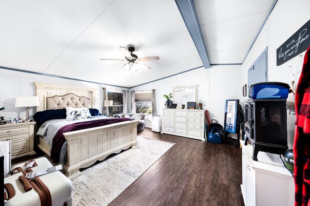 1536 New Hope Road, Boyd, TX 76023