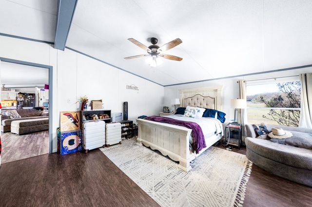 1536 New Hope Road, Boyd, TX 76023