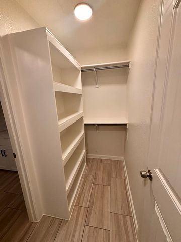 4117 S Marsalis Avenue, Dallas, TX 75216