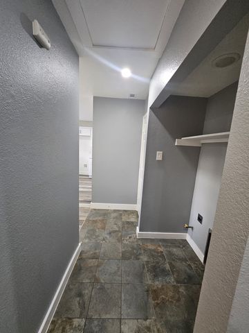 4117 S Marsalis Avenue, Dallas, TX 75216