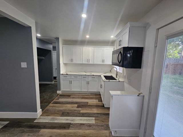 4117 S Marsalis Avenue, Dallas, TX 75216