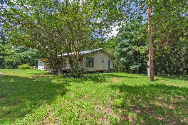 106 Quinton Allen DR, Bastrop, TX 78602