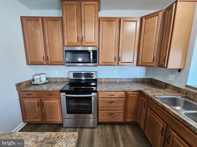 114 LATTICE DR, Stephenson, VA 22656