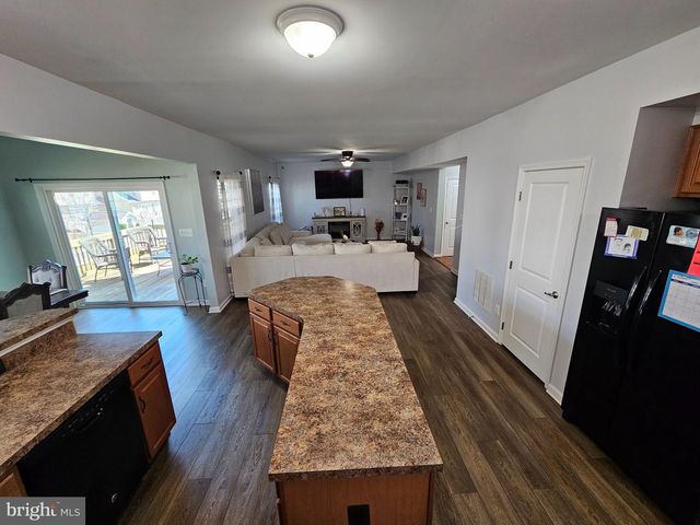 114 LATTICE DR, Stephenson, VA 22656