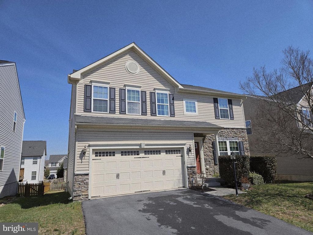 114 LATTICE DR, Stephenson, VA 22656