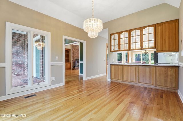 27 Mcmichael Drive, Pinehurst, NC 28374