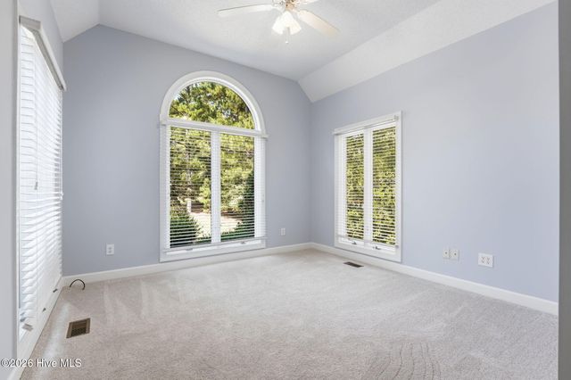 27 Mcmichael Drive, Pinehurst, NC 28374