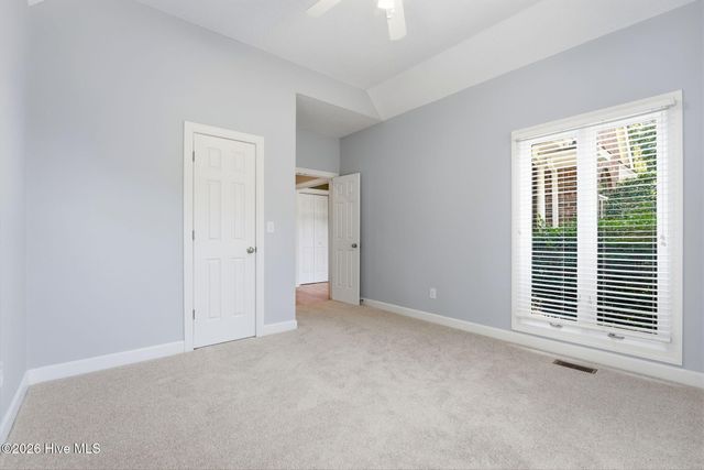 27 Mcmichael Drive, Pinehurst, NC 28374
