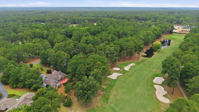27 Mcmichael Drive, Pinehurst, NC 28374