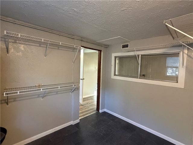 4925 Jo Ann St, Corpus Christi, TX 78415