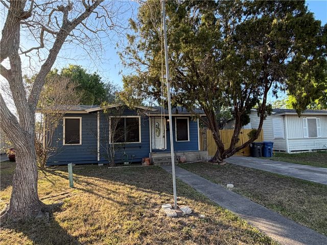 4925 Jo Ann St, Corpus Christi, TX 78415