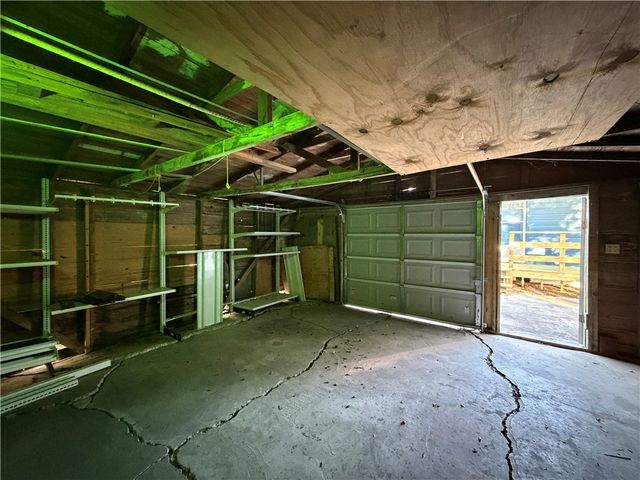 4925 Jo Ann St, Corpus Christi, TX 78415