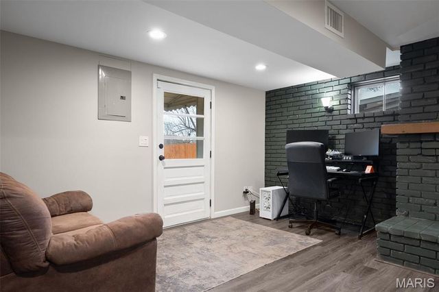 3405 Taylor Avenue, Bridgeton, MO 63044