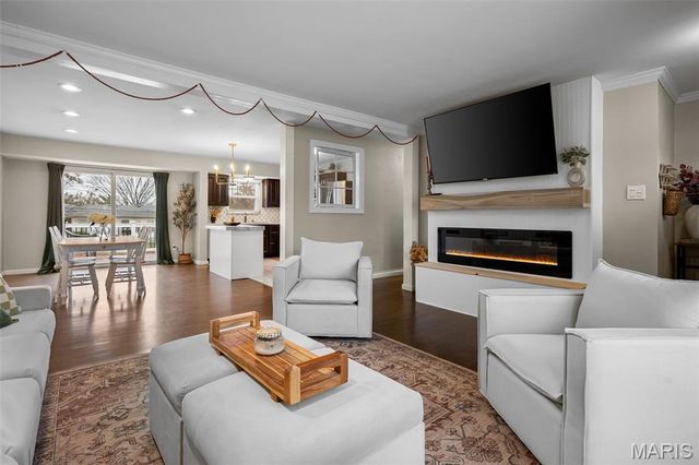 3405 Taylor Avenue, Bridgeton, MO 63044