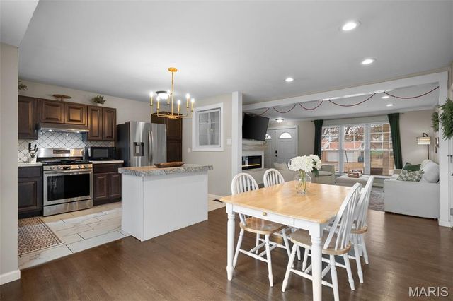 3405 Taylor Avenue, Bridgeton, MO 63044