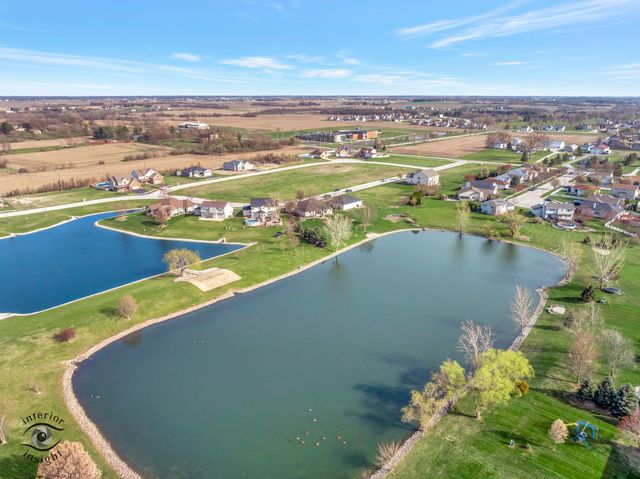 1401 Rolling Pass, Beecher, IL 60401