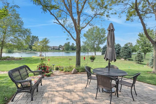 1401 Rolling Pass, Beecher, IL 60401