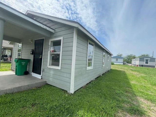 603 Willow Street, Baytown, TX 77520