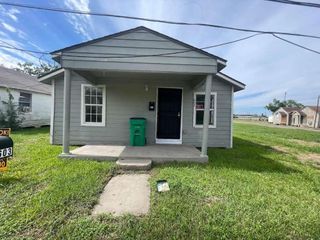 603 Willow Street, Baytown, TX 77520