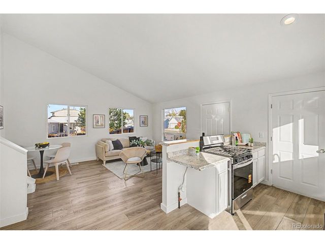 17391 E Layton Dr, Aurora, CO 80015