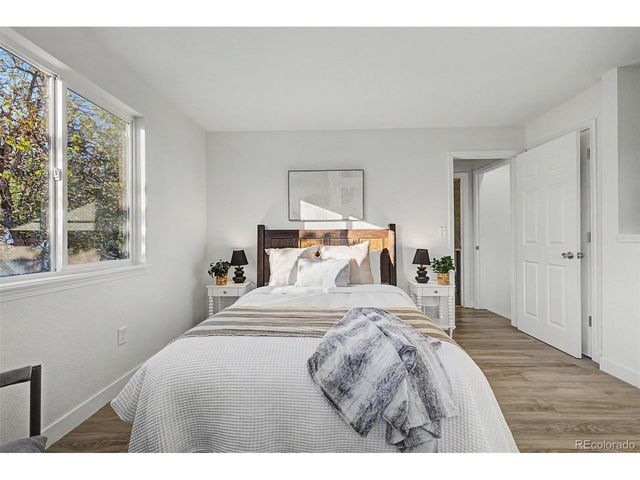 17391 E Layton Dr, Aurora, CO 80015