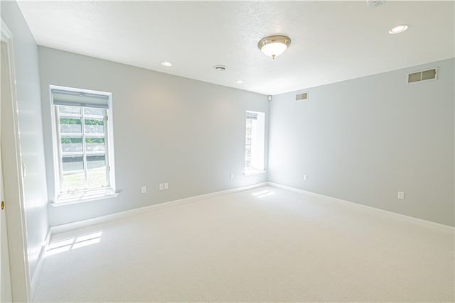 49 Sunrise Park, Pittsford, NY 14534