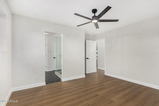 6413 E HOLLY Street, Scottsdale, AZ 85257