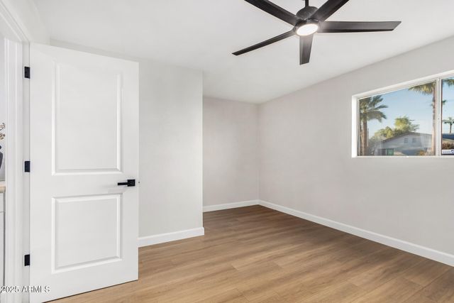 6413 E HOLLY Street, Scottsdale, AZ 85257